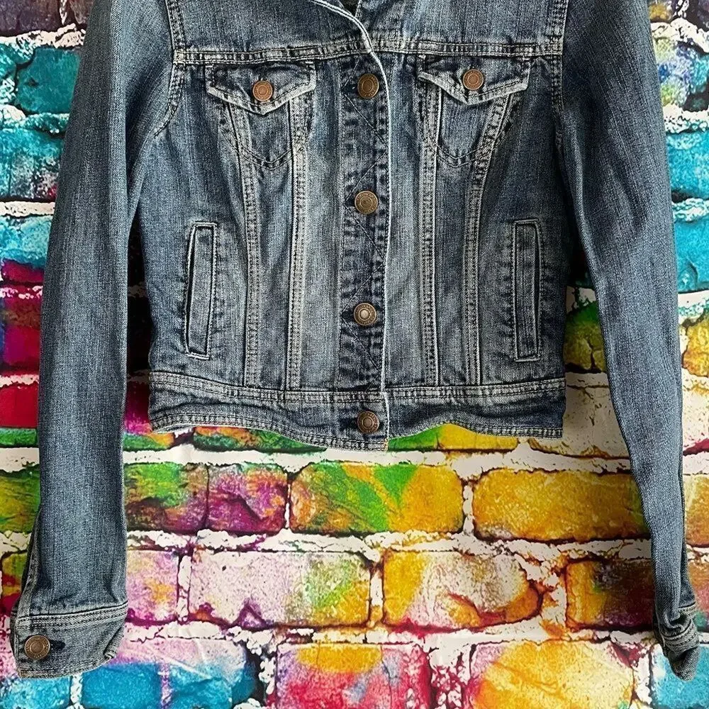 American Eagle Outfitters Woman’s Small Denim Jean Jacket 100% Cotton